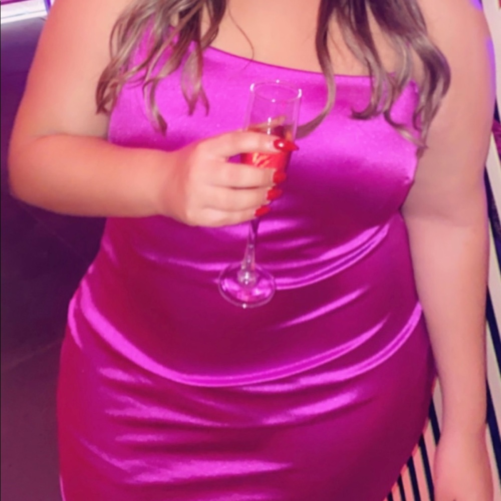 Hot Pink Satin dress - Picture 1 of 5